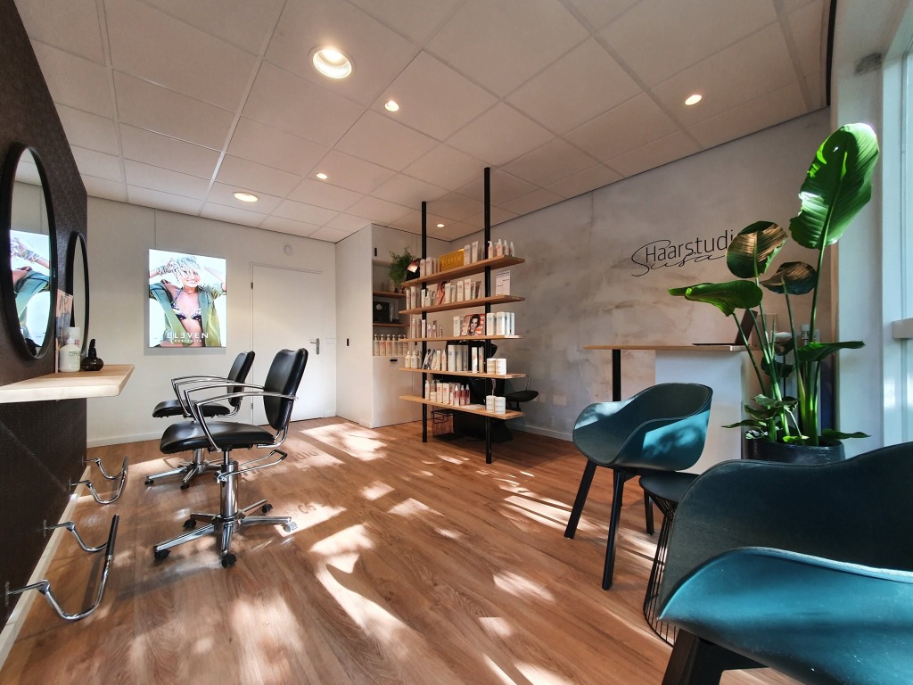 Volledig interieur van Haarstudio Susan aan de Isaac Da Costadreef in Goirle